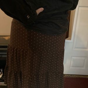 Brown little skirt with polka dots